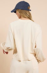 Sadie & Sage Warm Cream Balloon Sweatshirt